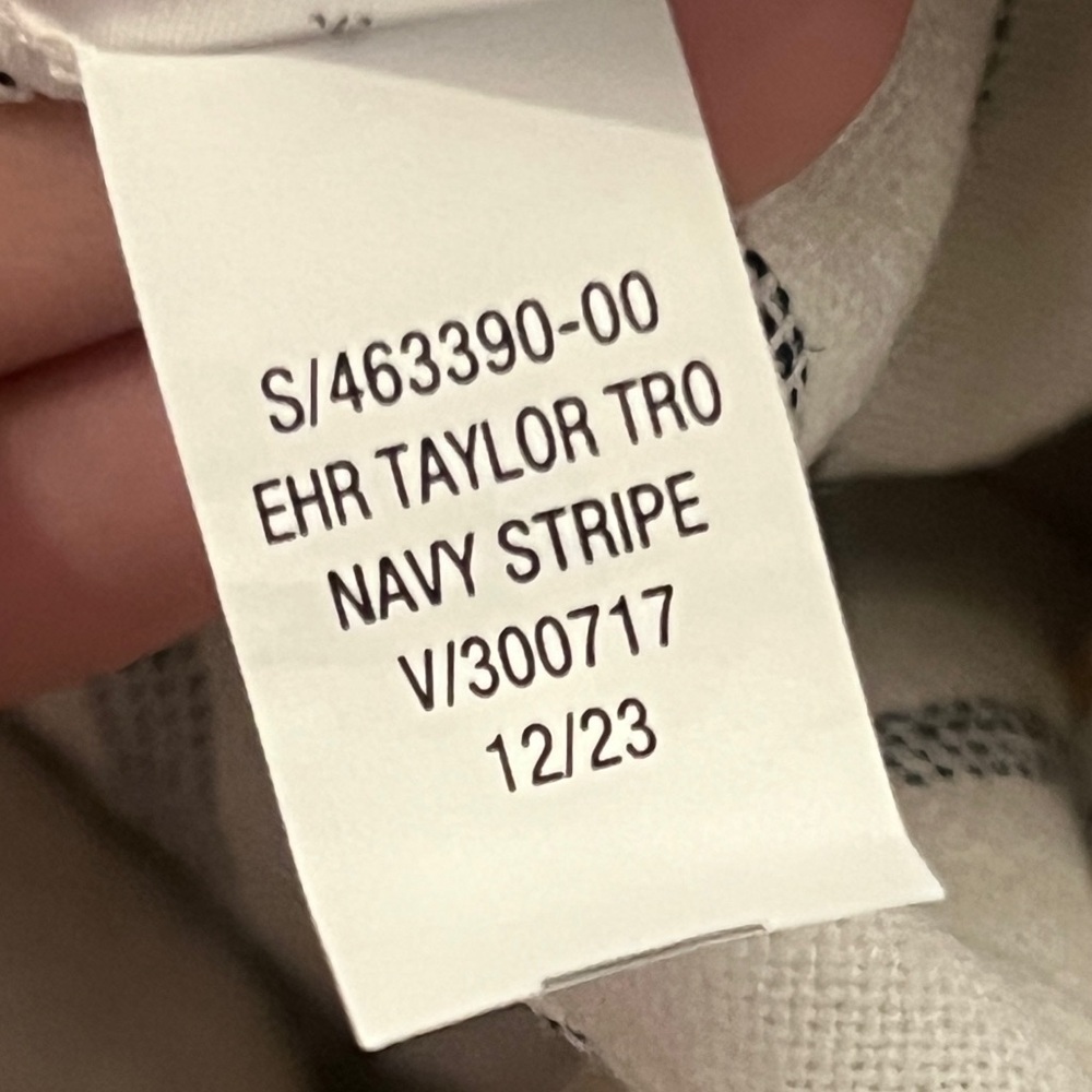 OLD NAVY Women’s White Striped Linen Blend Extra High Rise Taylor Shorts NEW - Picture 6 of 6